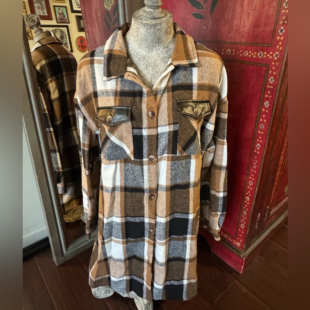 Flannel oversized shacket